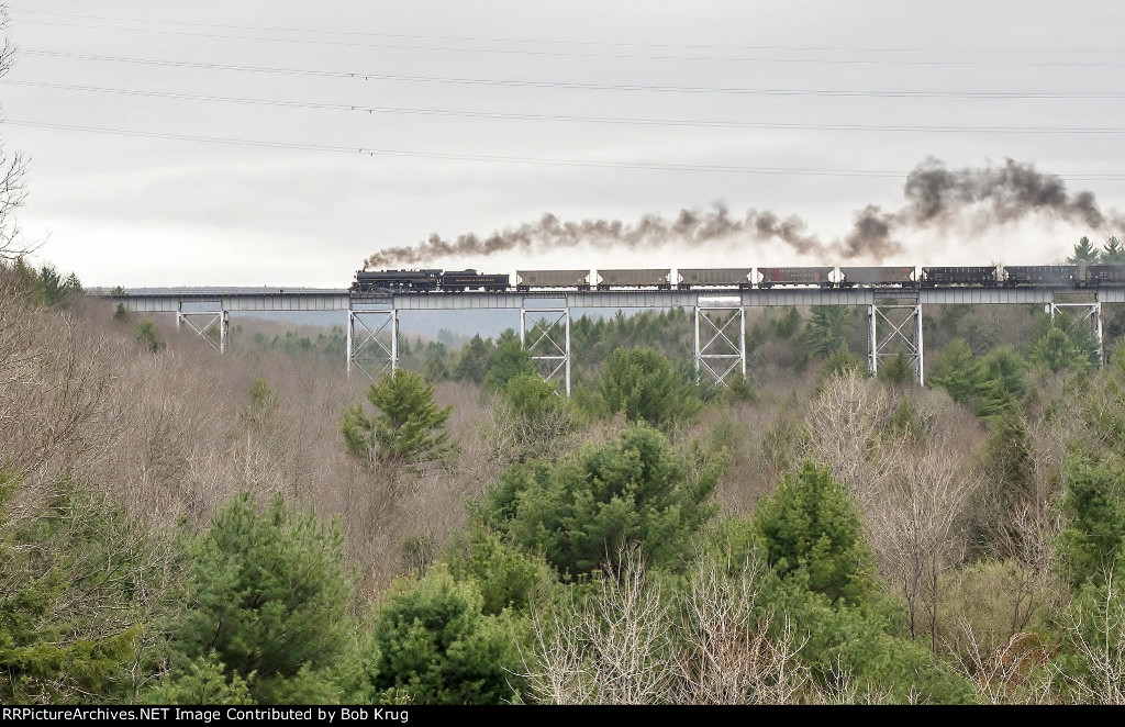 RBMN 2102 pulling a coal train over the Hometown High trestle